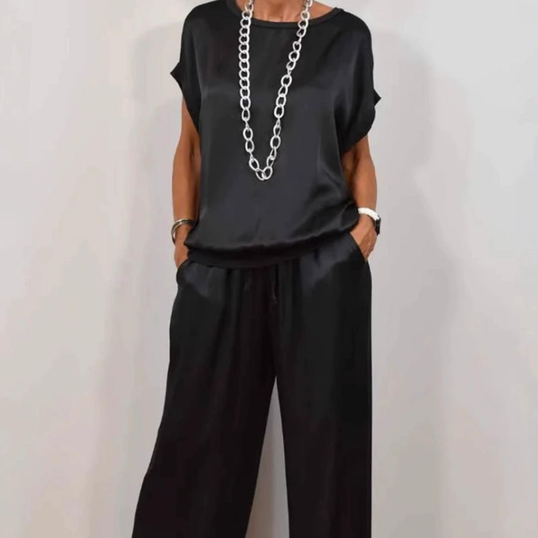 Cecilia | Chic Two-Piece Ensemble