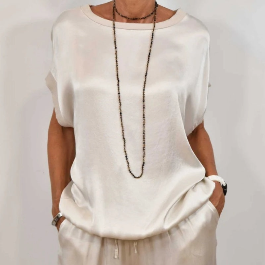 Cecilia | Chic Two-Piece Ensemble