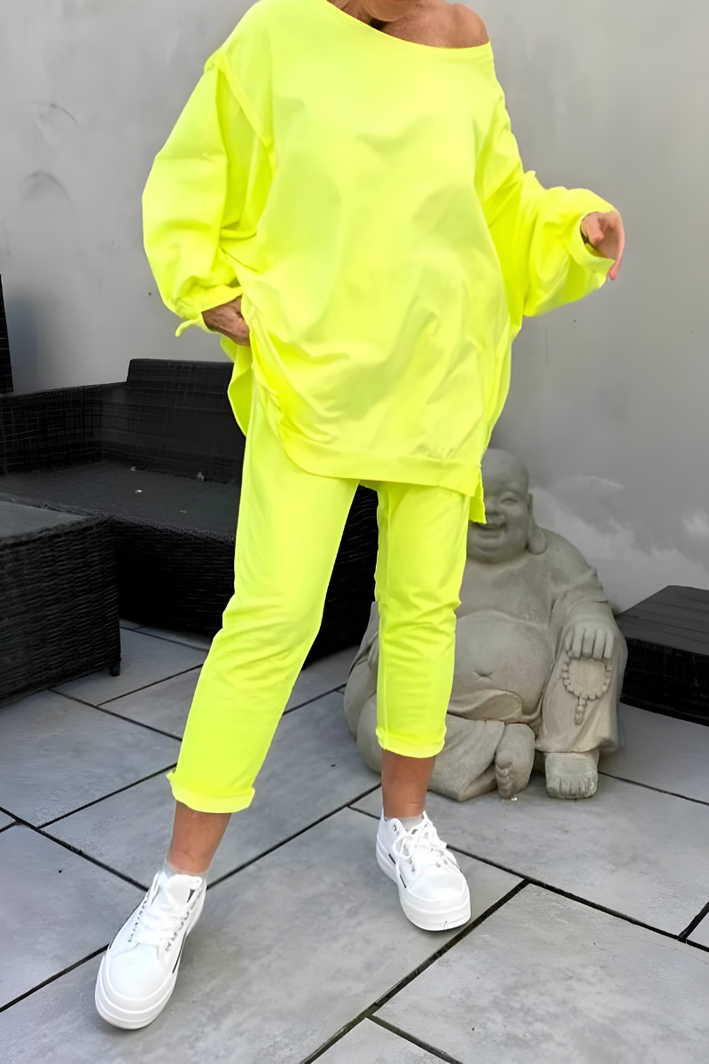 Chic Lounge Set by SHEA