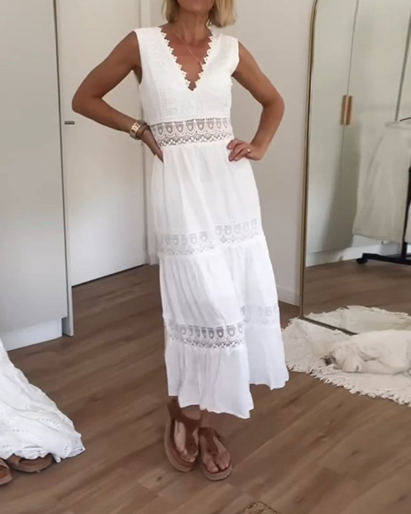 STEPHANIE | Sophisticated V-Neck Dress