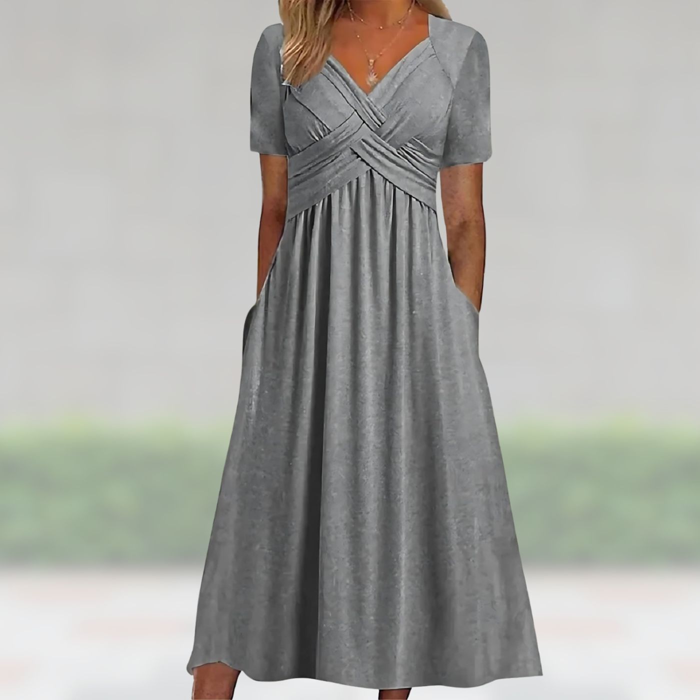 SILVIA | Chic and Cozy Dress