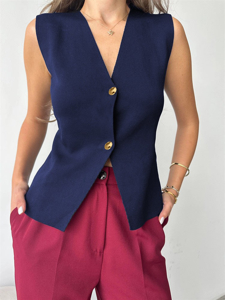 KELLY | Chic Sleeveless Button-Up Blouse