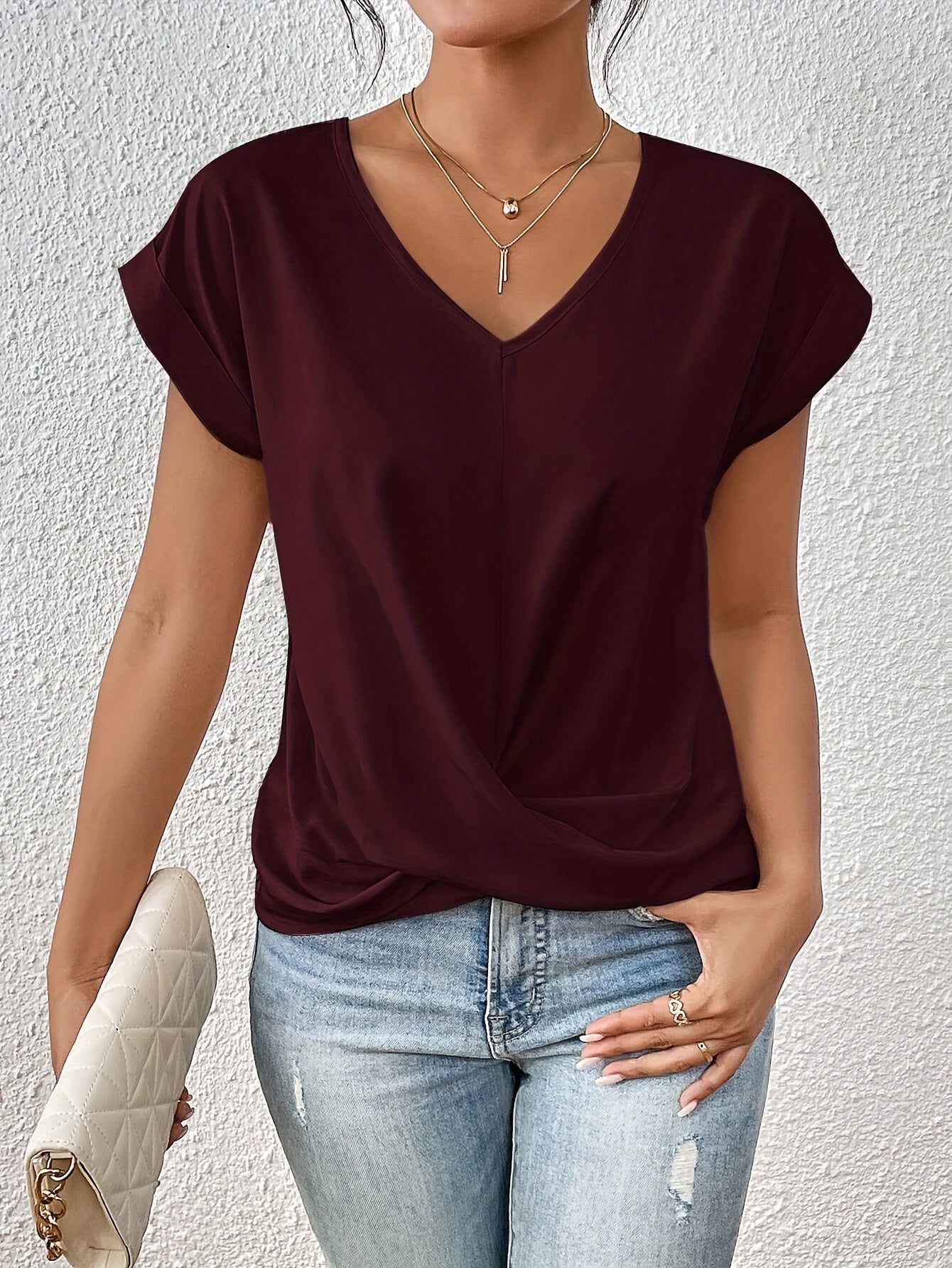 MEREDITH | HEART NECKLINE CASUAL SHIRT