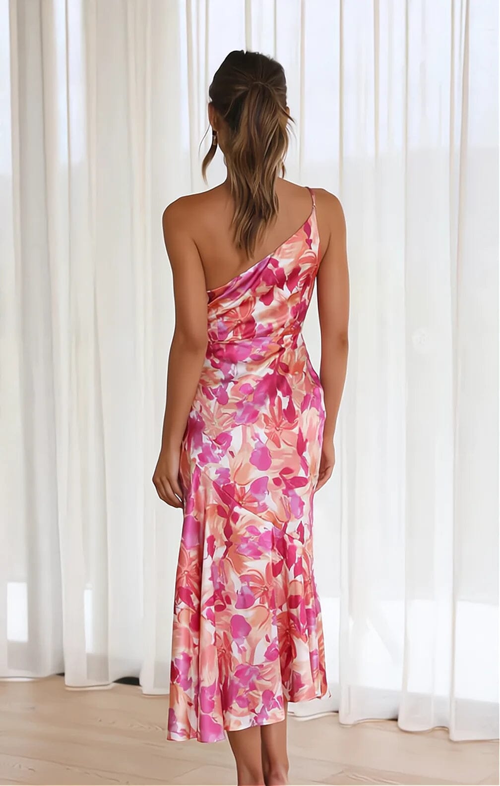 BELLA | CHIC AND VIBRANT MAXI DRESS