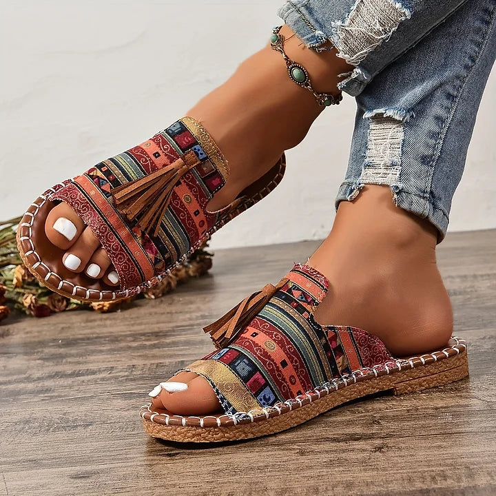 LIDIA | Cozy Flat Sandals