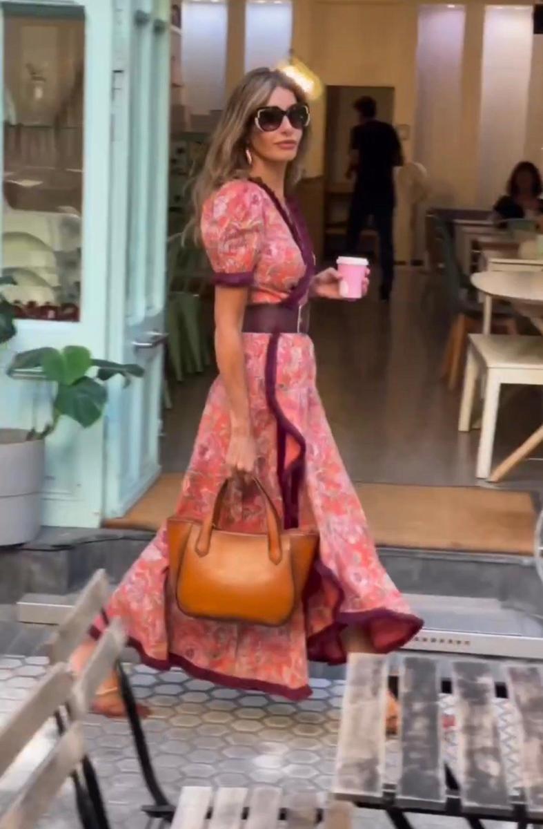 LOAVIE | Chic Long Dress Featuring Puffy Sleeves