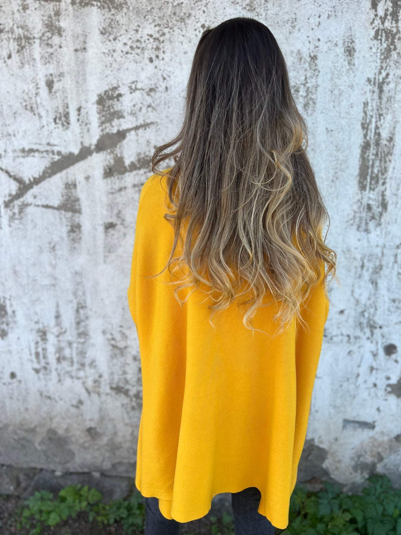 BESSY | Cozy V-Neck Jumper with Long Sleeves