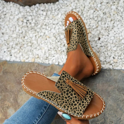 LIDIA | Cozy Flat Sandals