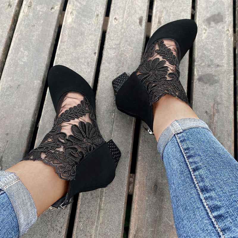 CHIARA | Stylish and Comfortable Pumps