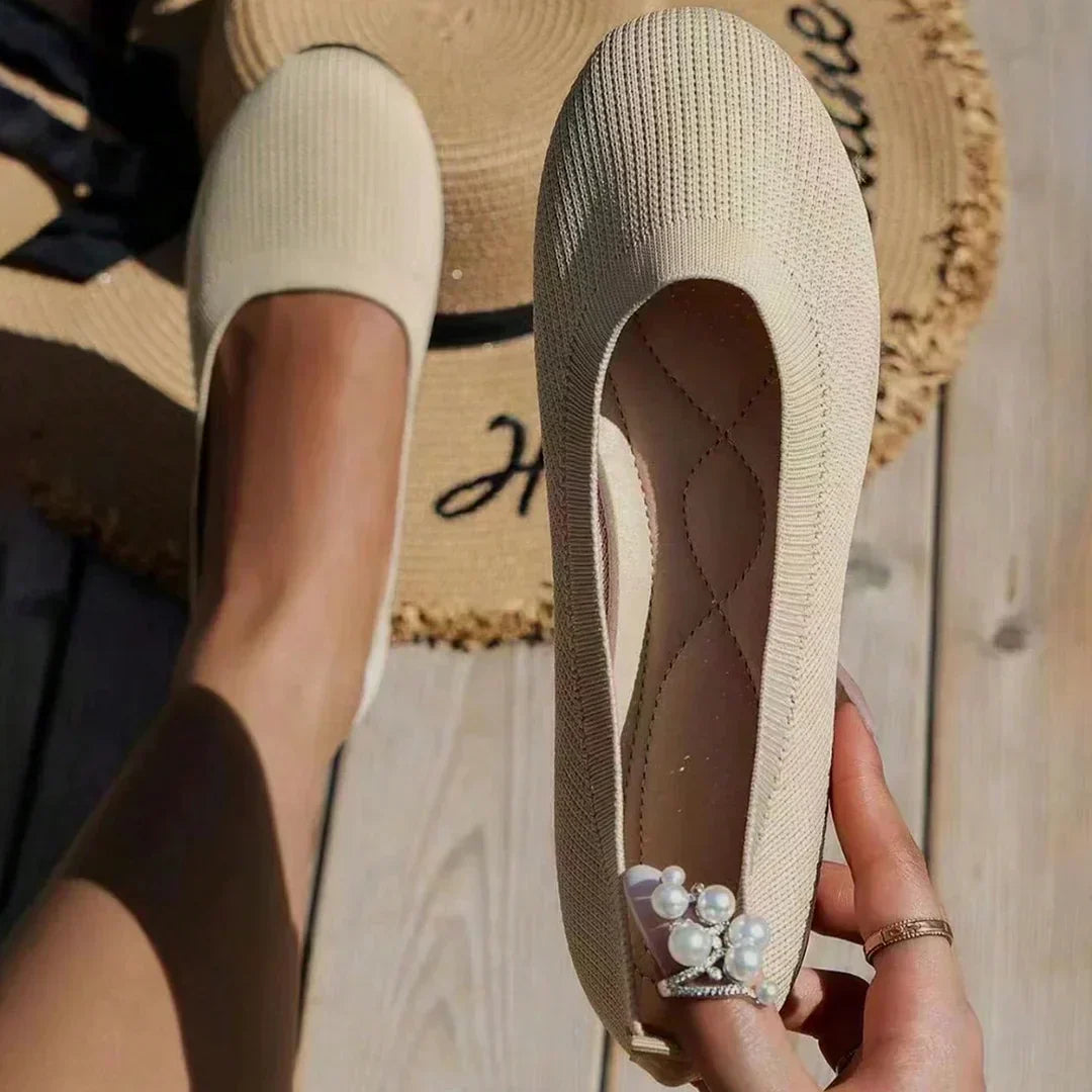 NYOMI | Stylish & Cozy Ballerina Flats