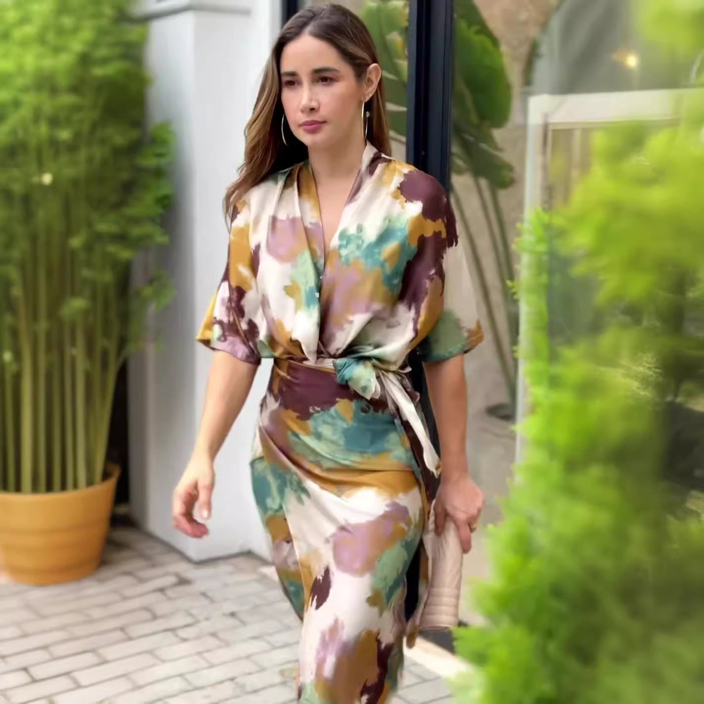 NERMINE | CHIC & VIBRANT DRESS