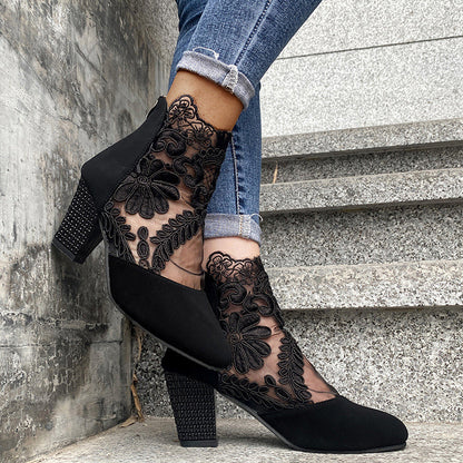 CHIARA | Stylish and Comfortable Pumps