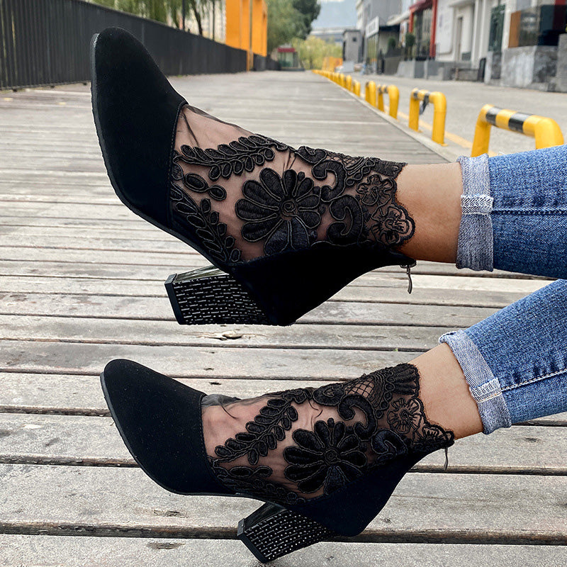 CHIARA | Stylish and Comfortable Pumps