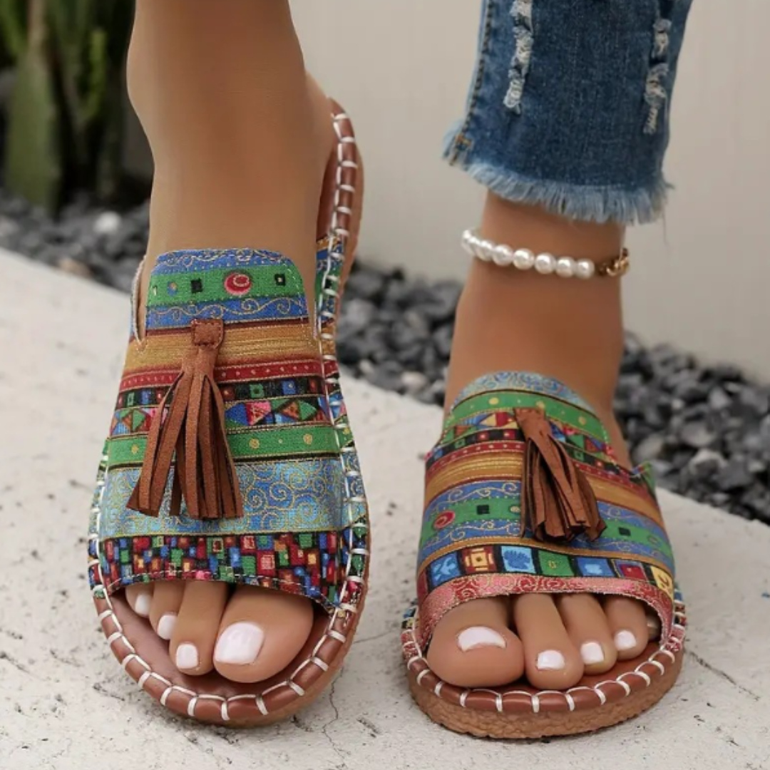 LIDIA | Cozy Flat Sandals
