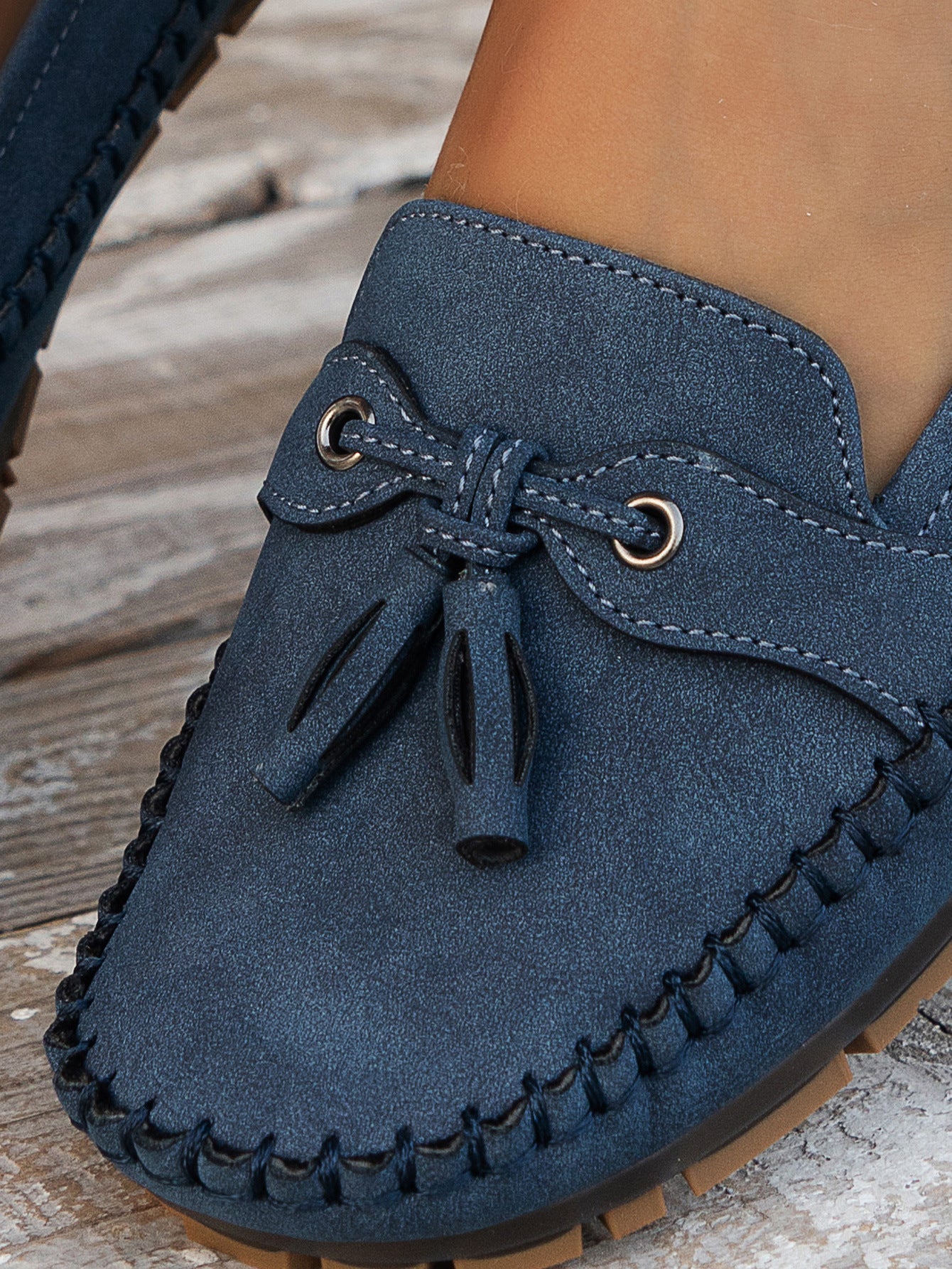 CAITLIN | Plush and Cozy Moccasins
