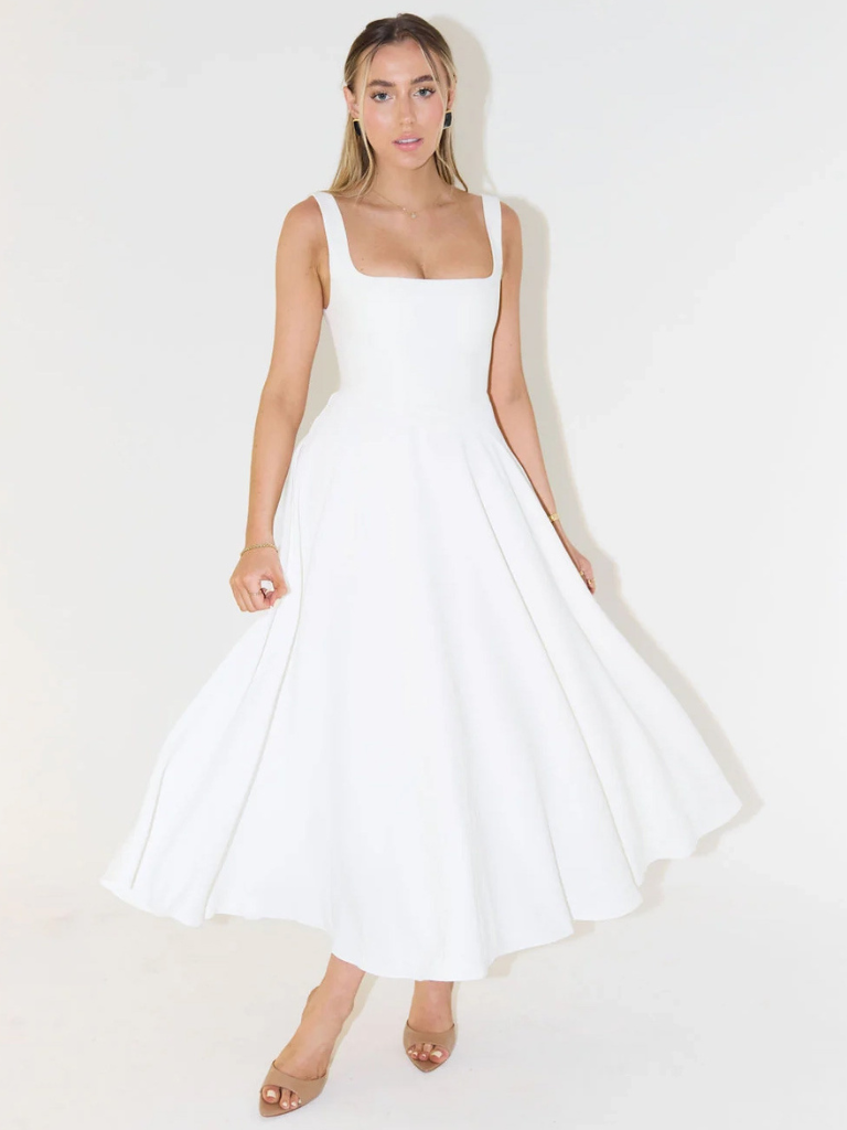 XIARA | Sophisticated Dress