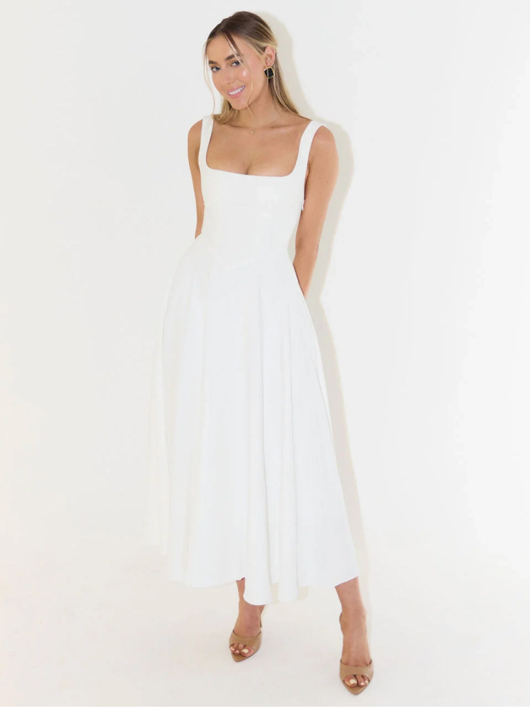 XIARA | Sophisticated Dress