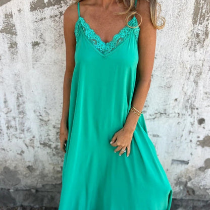ALEXANDRA | Chic V-Neck Elegant Dress